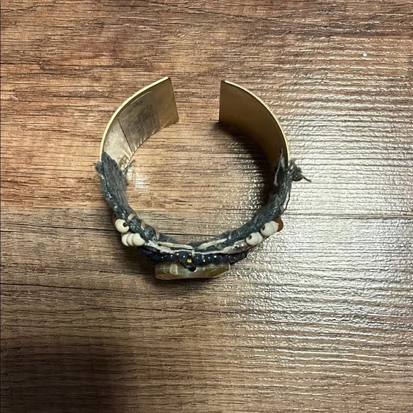 Handcrafted Gemstone Bracelet with Gold and Blue Accents - Picture 2 of 6